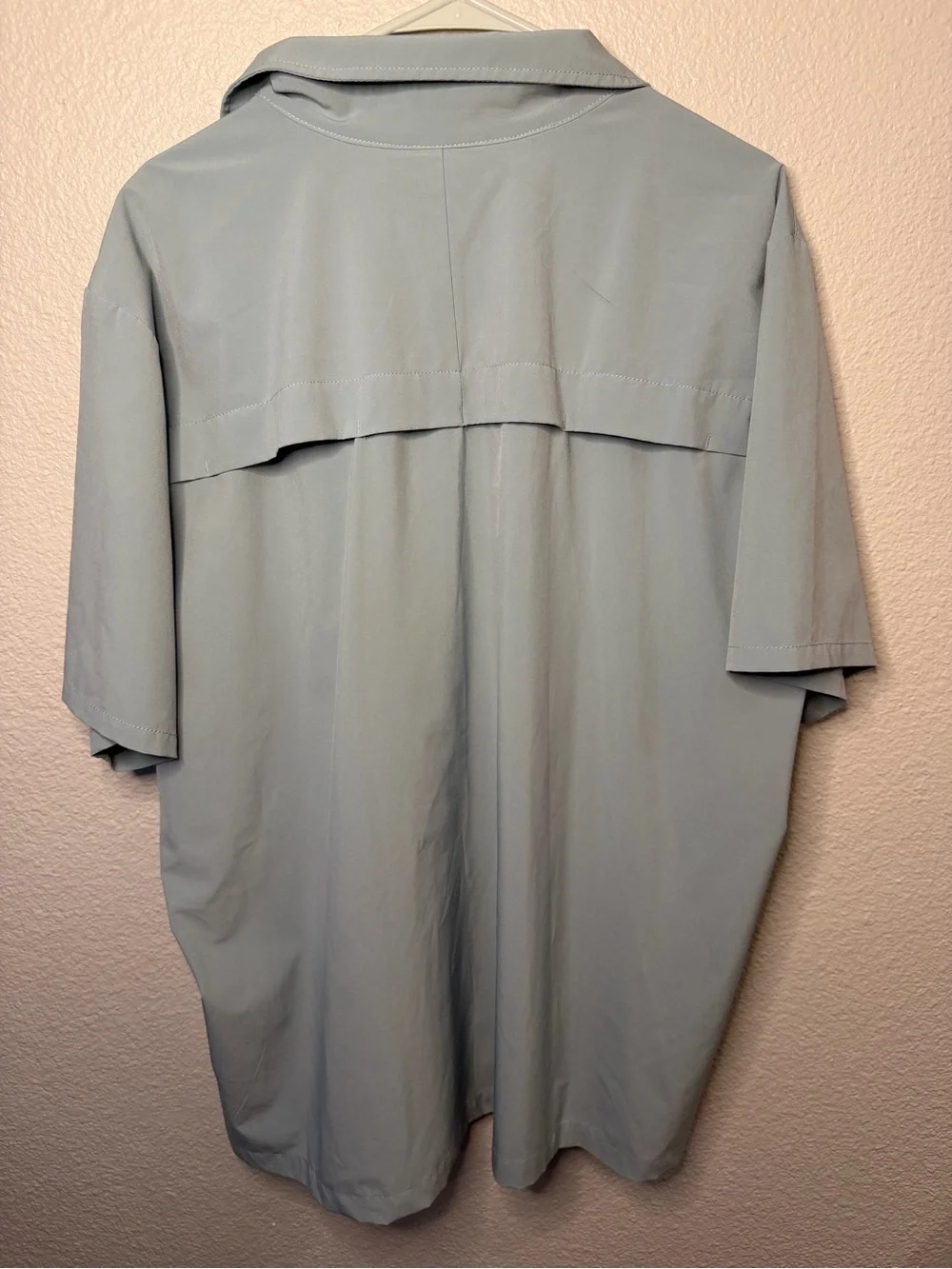 The North Face Men's Short-Sleeve Button Shirt in Light Blue